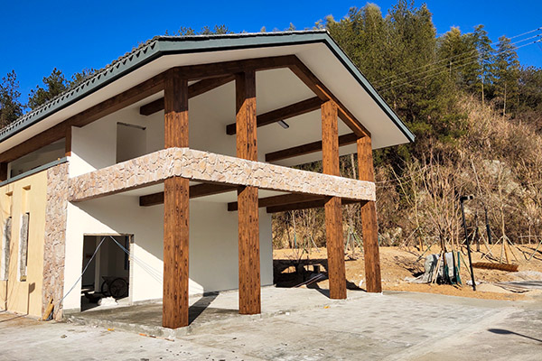 安慶市岳西縣河圖鎮(zhèn)水泥柱子木紋漆施工項(xiàng)目